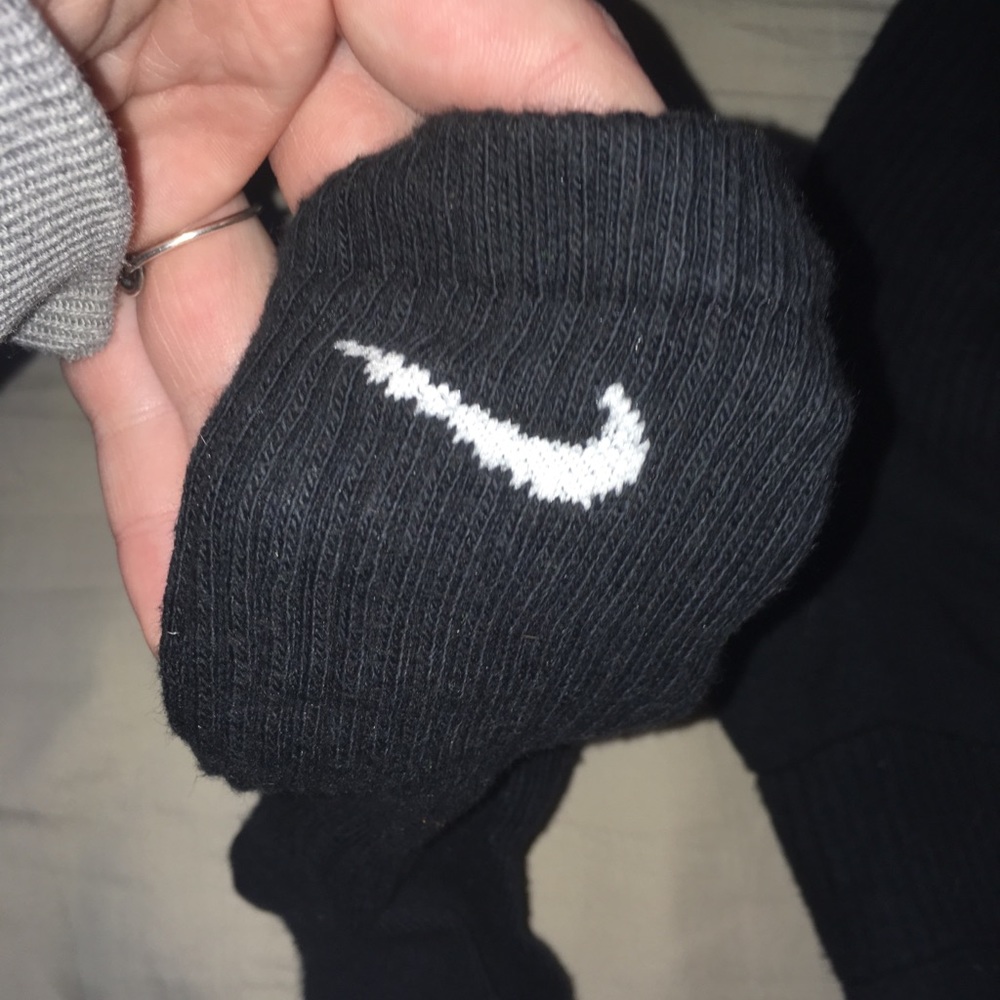 black nike socks